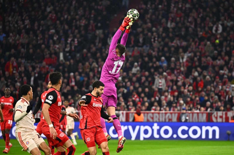 Report: Leverkusen looking for new keeper as Kovar can leave