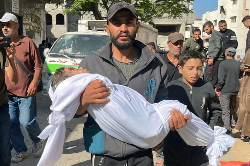 Israel 'intensifying' activity in Gaza as further deaths reported