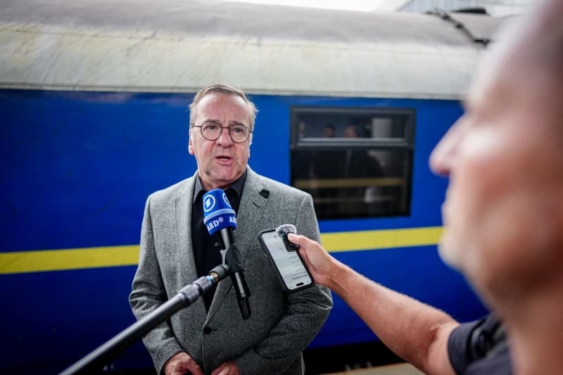 German Defence Minister Pistorius in Kiev for military aid talks
