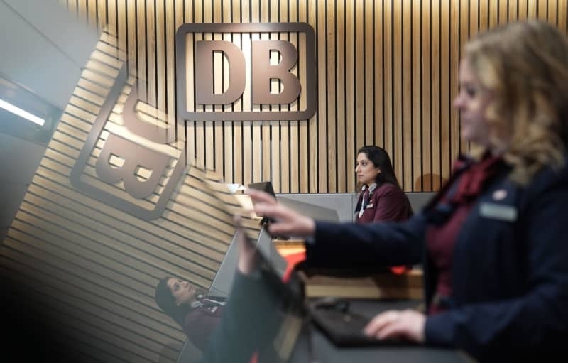 German rail firm jokes over tiny fan train for Bundesliga play-off