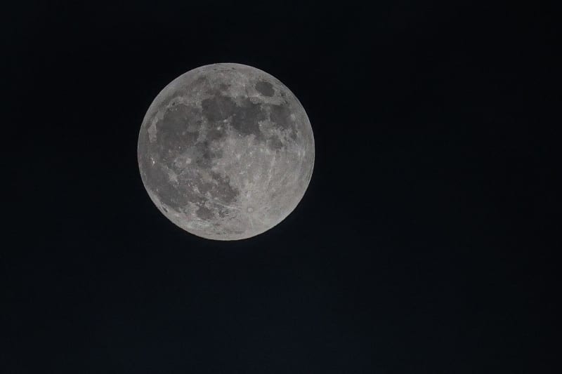 Spacecraft captures solar eclipse from the moon