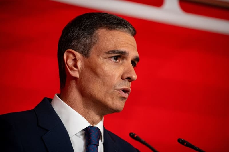 Spain's Sánchez asks for forgiveness amid fresh corruption scandal