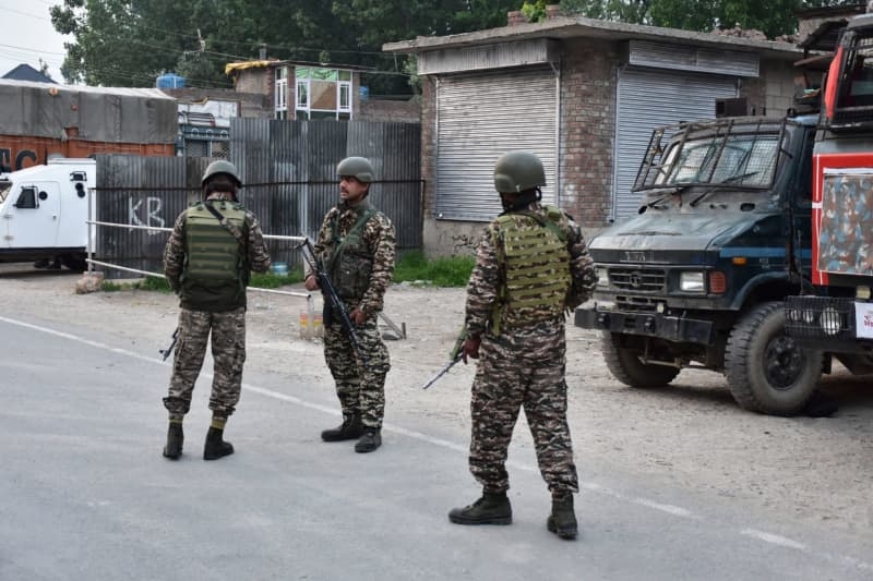 Germany urges India, Pakistan to de-escalate, updates travel advice