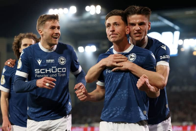 Bielefeld stun holders Leverkusen to reach Cup final for first time