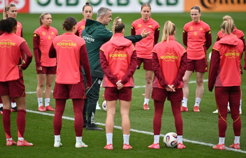 German FA doubles bonus for women's team to win Euro 2025