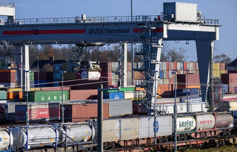 Germany's shift to rail freight stagnates
