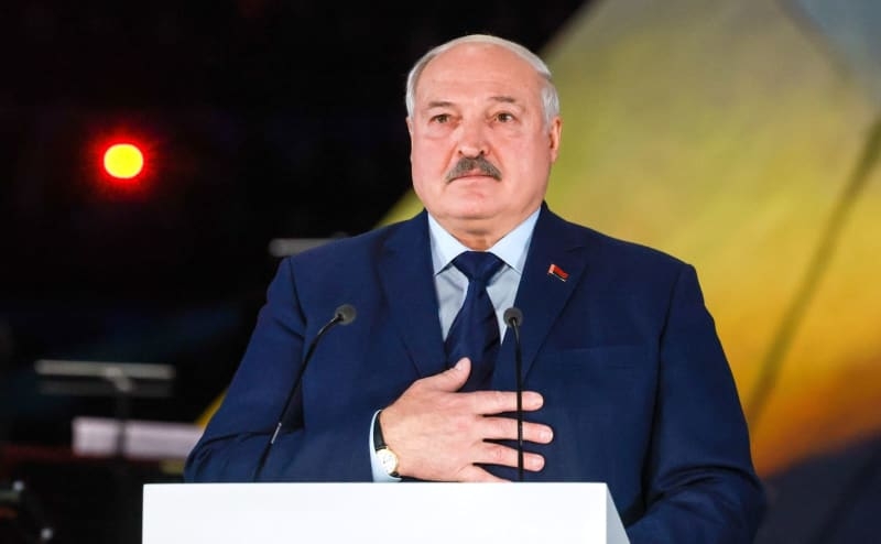 Lukashenko urges Belarus farmers to grow more potatoes to feed Russia