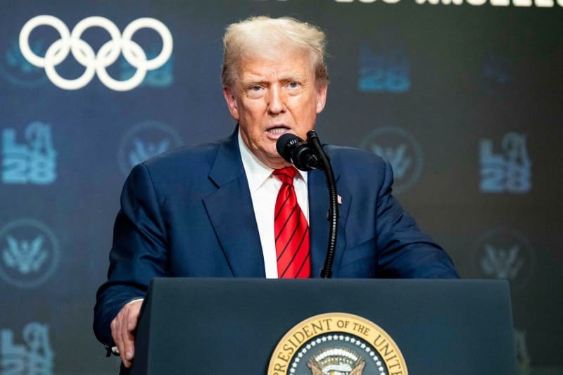 Trump to impose about 100% chip tariff to push US production