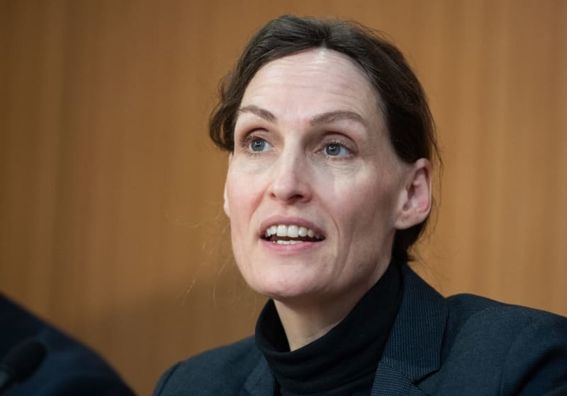 German consumer body opposes EU plans to cut airline liability