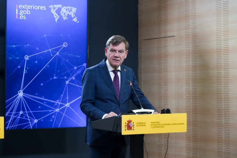 Wadephul finds little enthusiasm for defence hike in Spain, Portugal