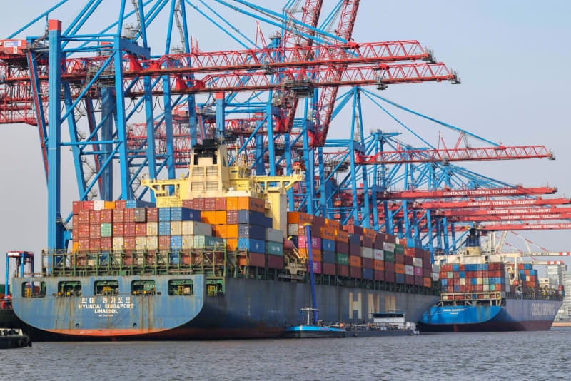 Trade expert believes negotiated deal on tariffs possible