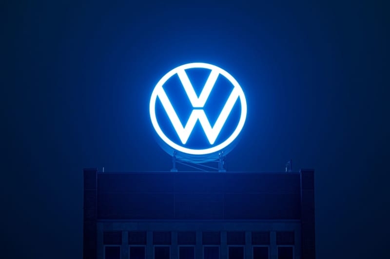 Prosecutor demands prison for 3 former VW execs in emissions scandal