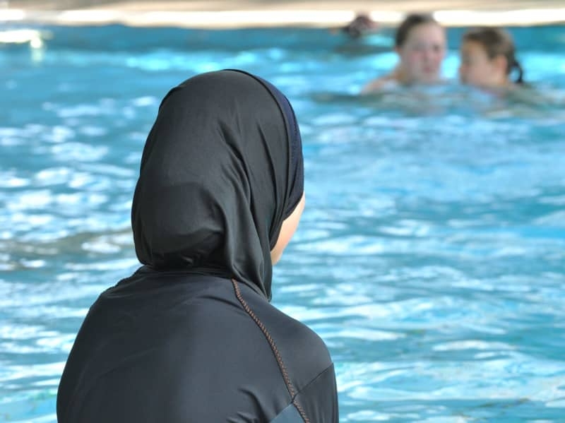 Syria: Women should wear burkinis, 'appropriate' swimsuits on beaches