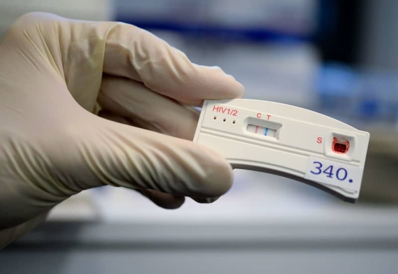 EU Agency: Interim targets in fight against HIV and hepatitis missed