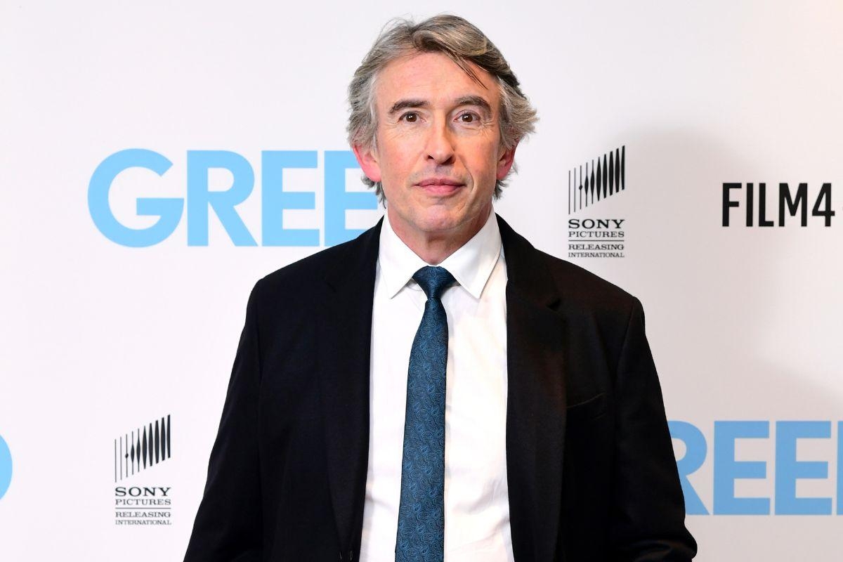 Alan Partridge star spared lengthy driving ban after going 97mph on M6 in Midlands