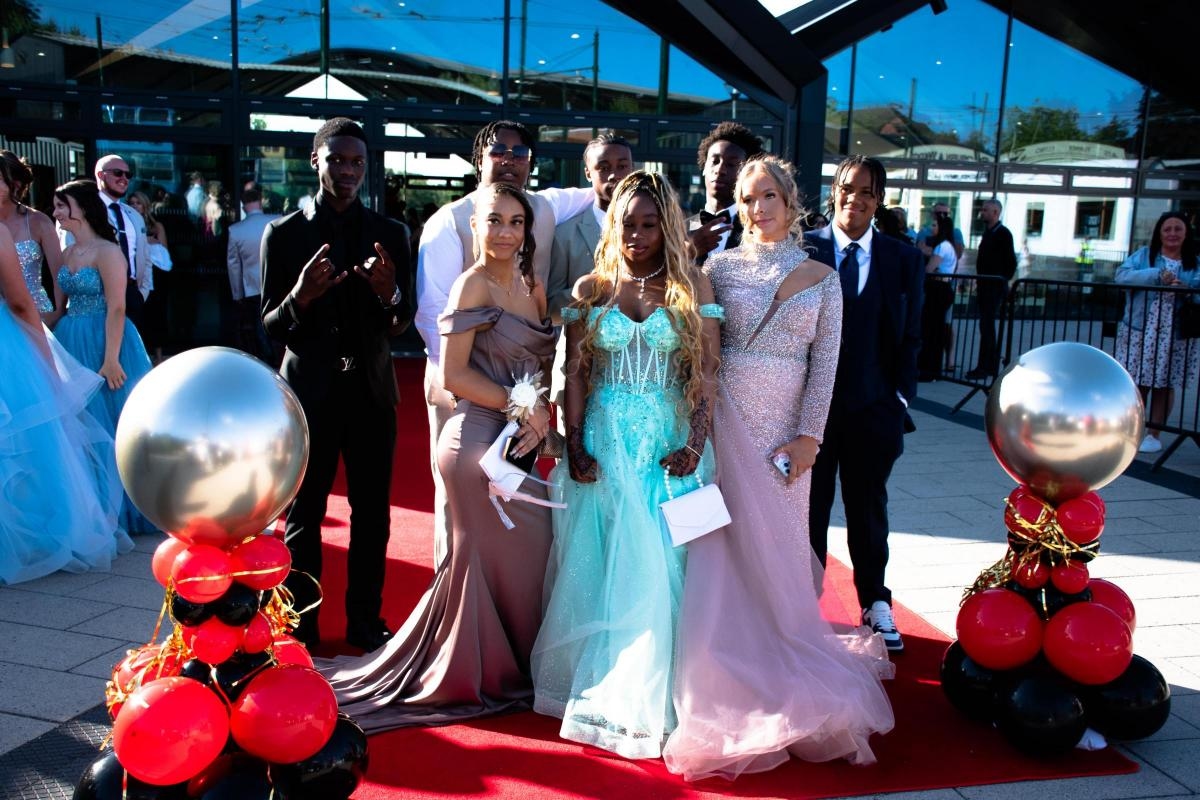 Red carpet send-off as Tipton students celebrate end of school