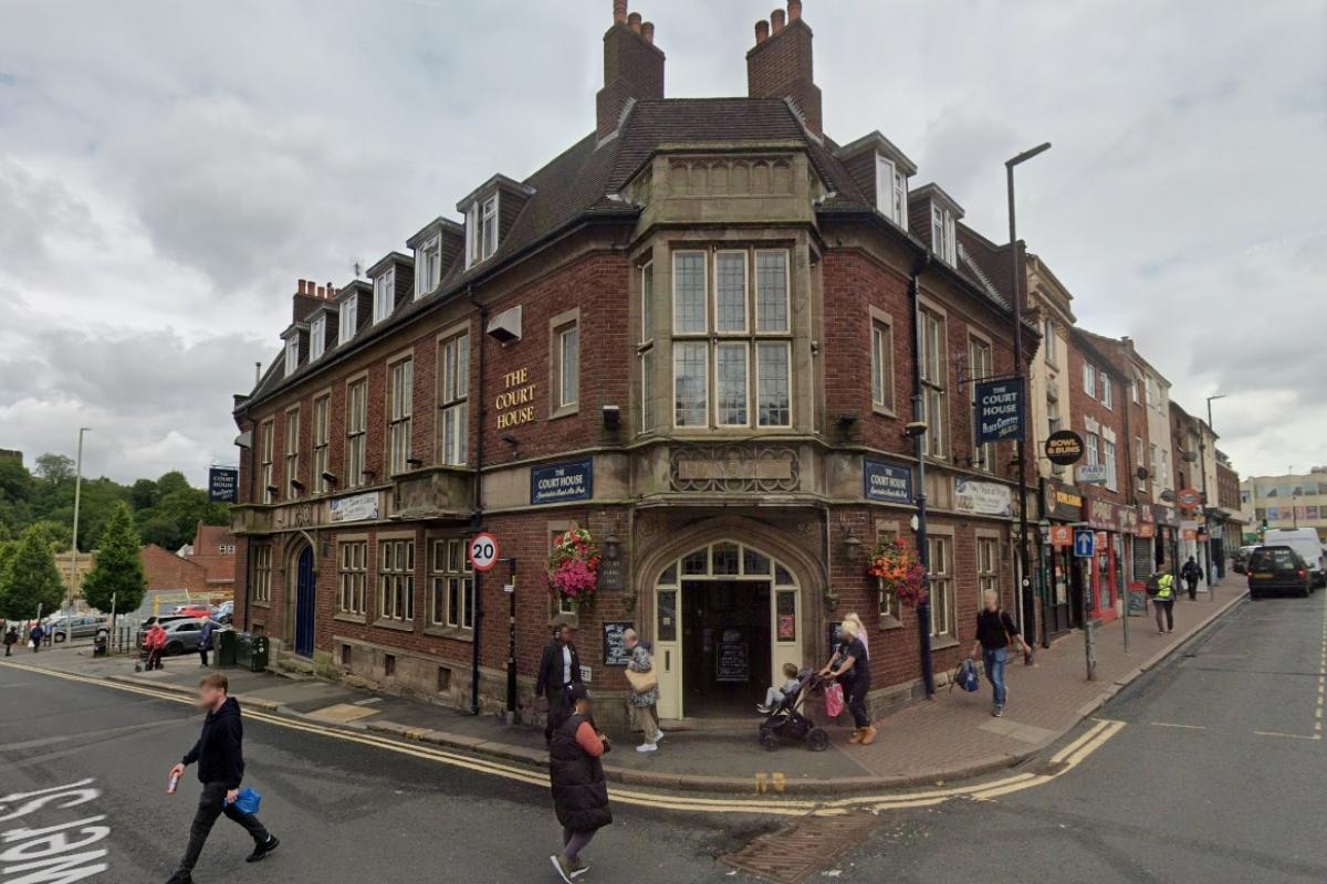 Landmark town centre pub up for sale for £385k