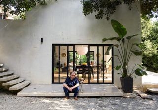 A Designer Builds a Home With a Rooftop Hot Tub on His Parents' Ranch in Guatemala