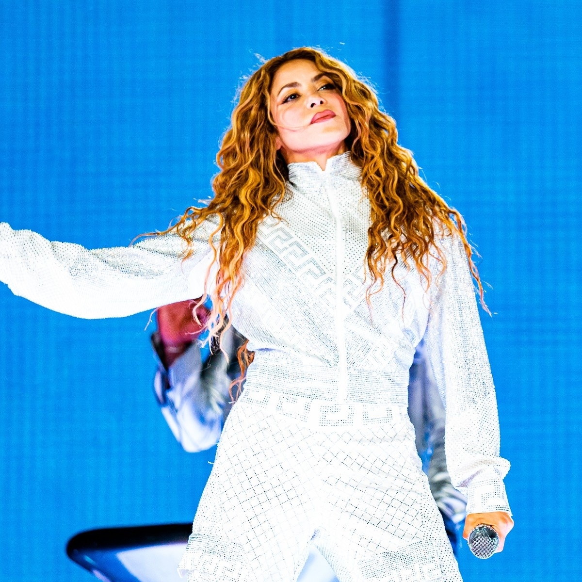 Shakira Concertgoers Potentially Exposed to Measles Outbreak
