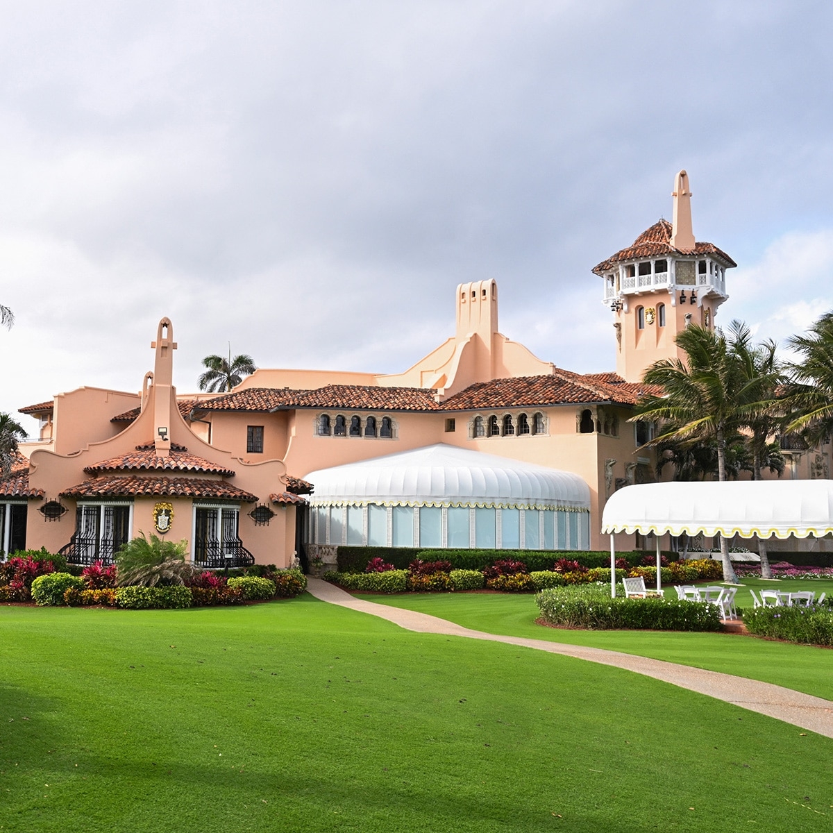 Intruder Arrested at Donald Trump's Mar-a-Lago Resort