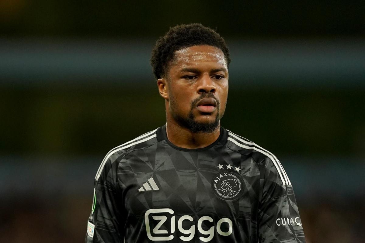 McKenna gives latest on Akpom chase, Hutchinson absence and Cajuste fitness