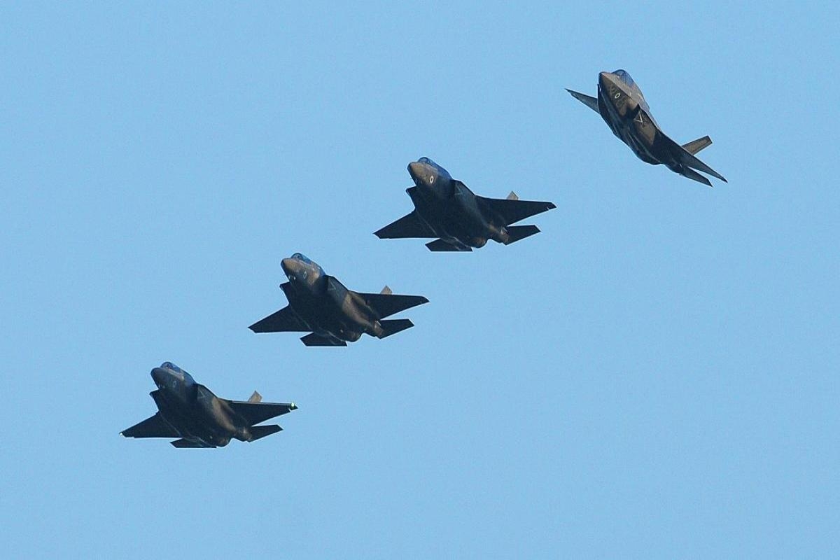 RAF base issues night flying warning for Norfolk
