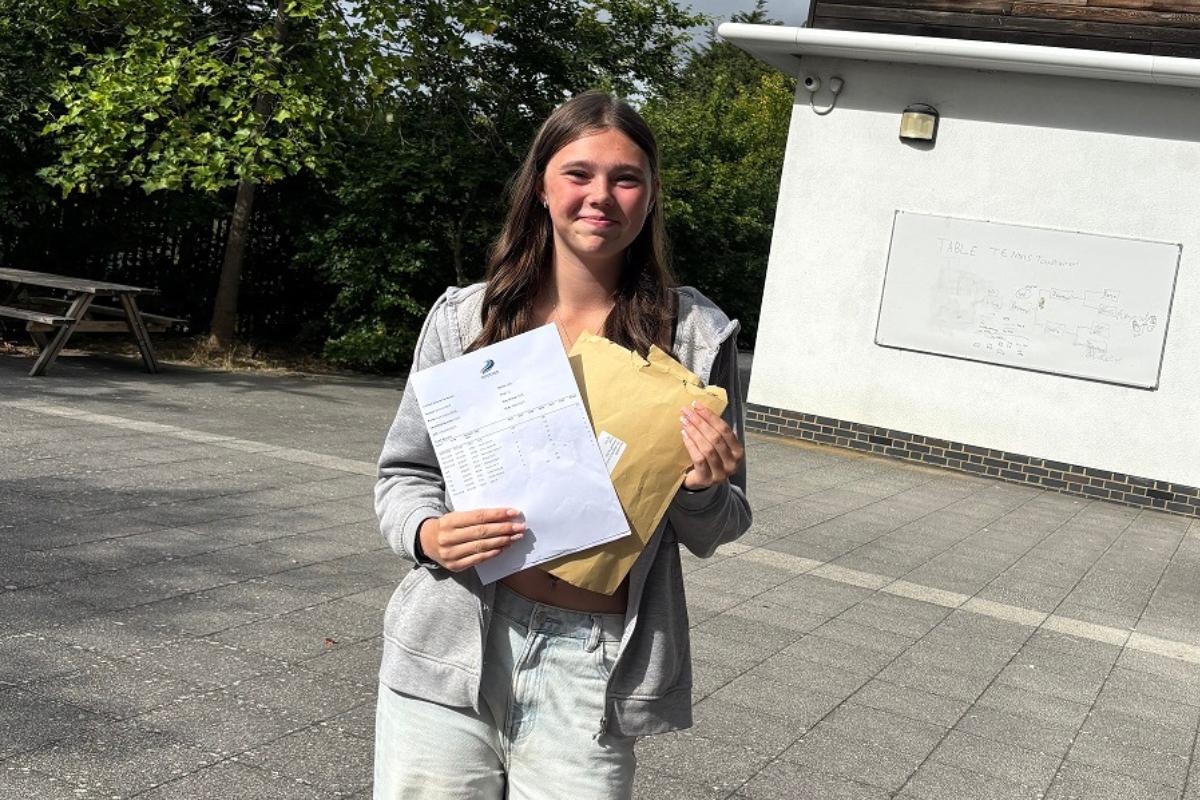 Record-breaking athlete celebrates GCSE success at Westcliff school