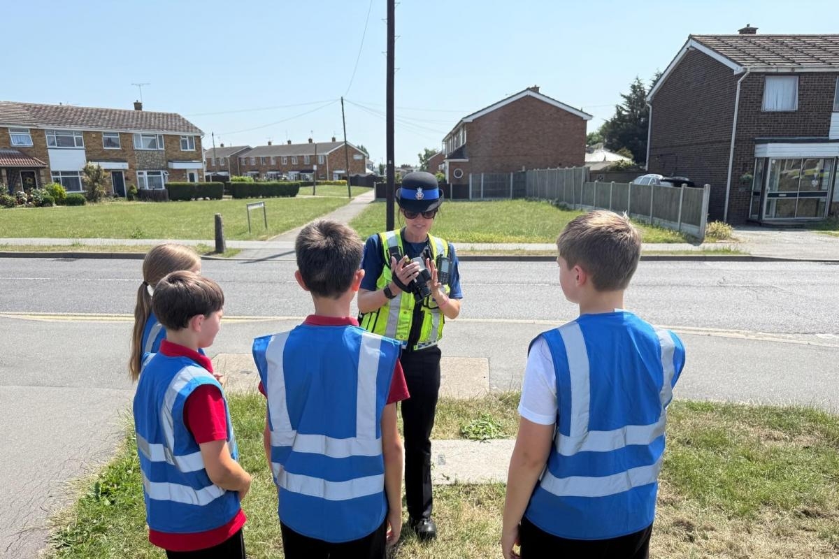 Police team up with south Essex primary school pupils to catch speeding drivers