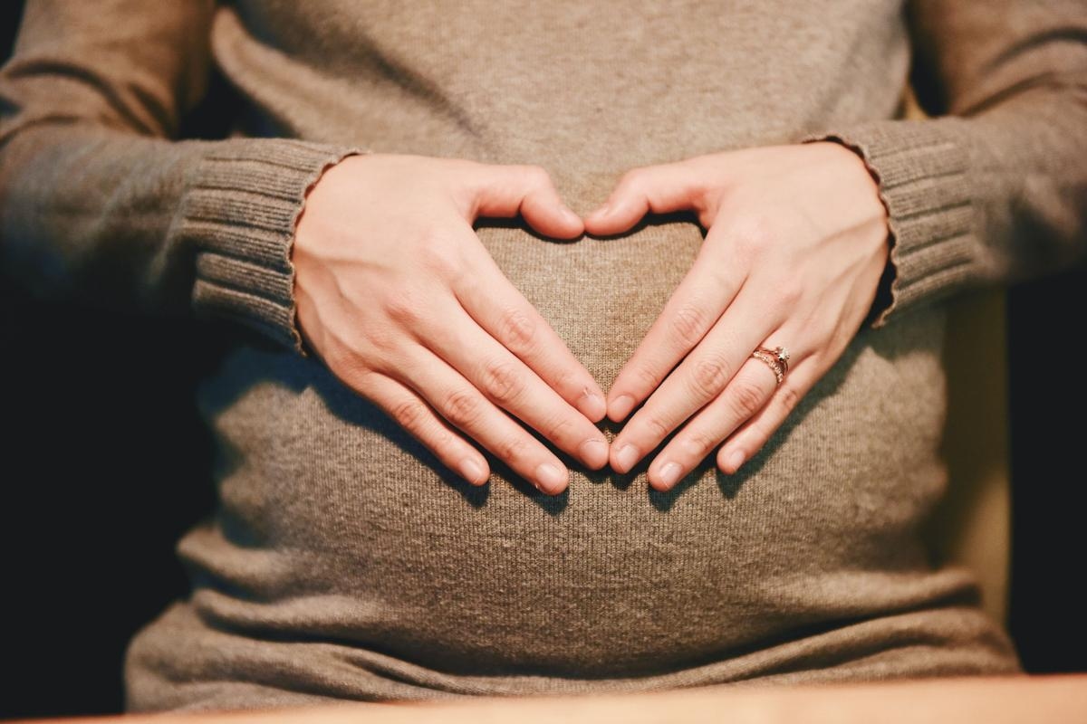 Mums-to-be in Essex now able to bypass GP to get quicker first midwife appointments