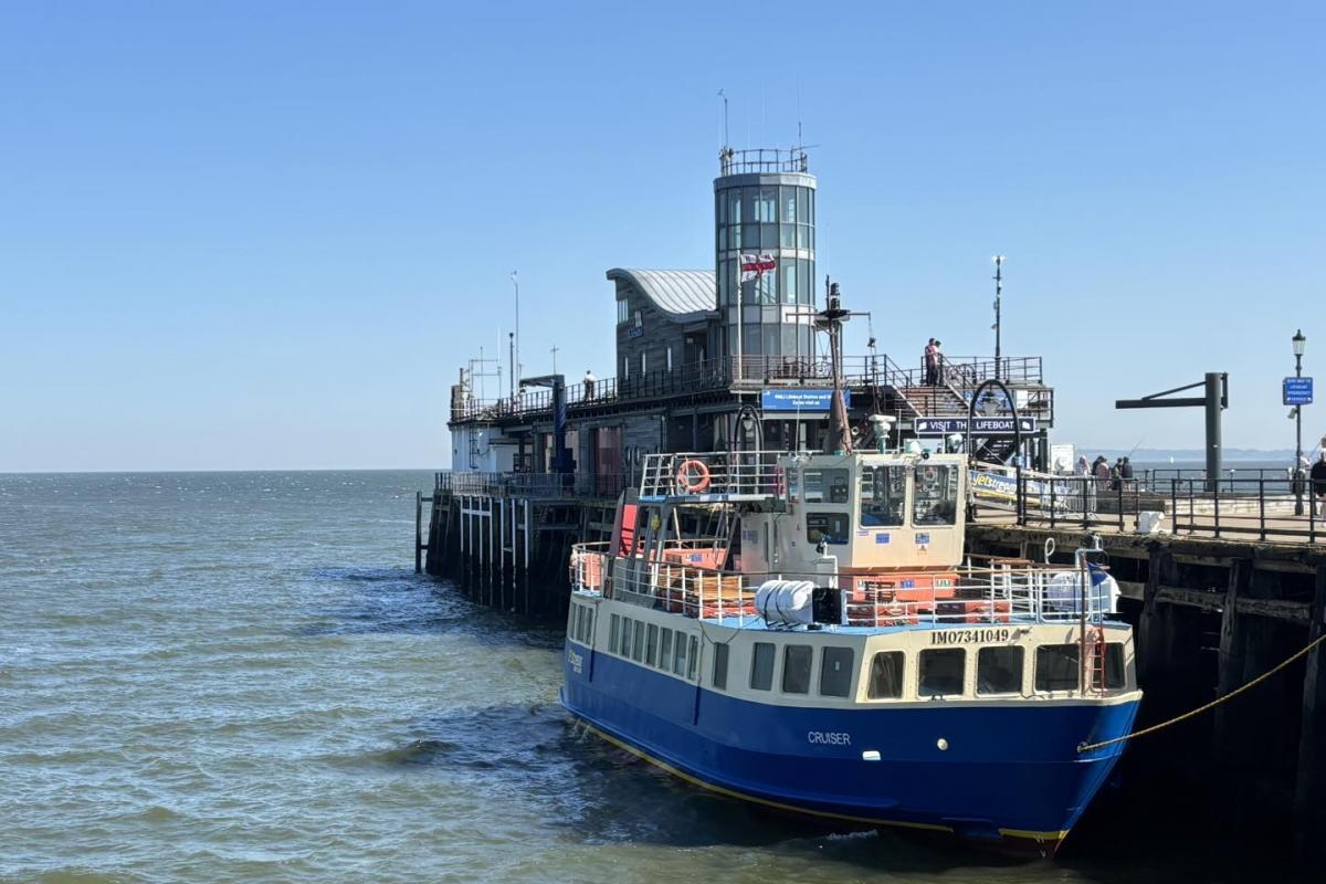Popular summer cruises return to Southend Pier with new trip to historic town
