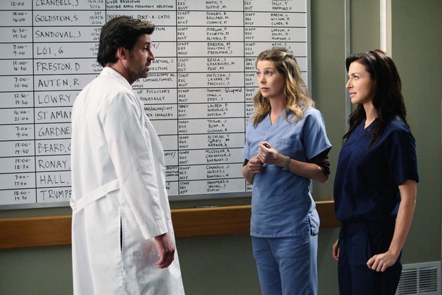 Shonda Rhimes reveals the 'Grey's Anatomy' and 'Scandal' spinoffs that could have been