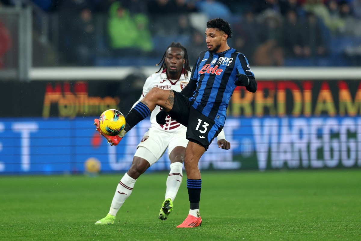 Another summer transfer target emerges for Manchester City as they look to bolster their midfield