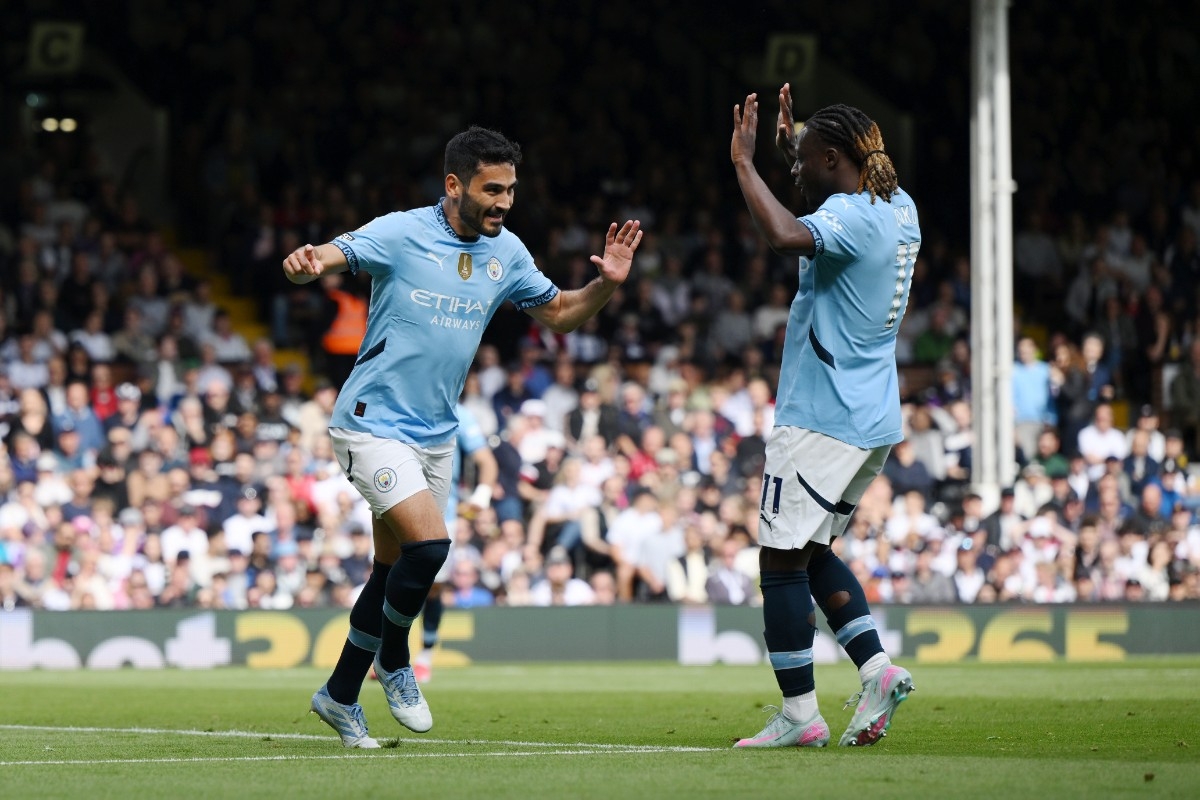 Has a hint emerged as to which midfielder could leave Manchester City this summer?