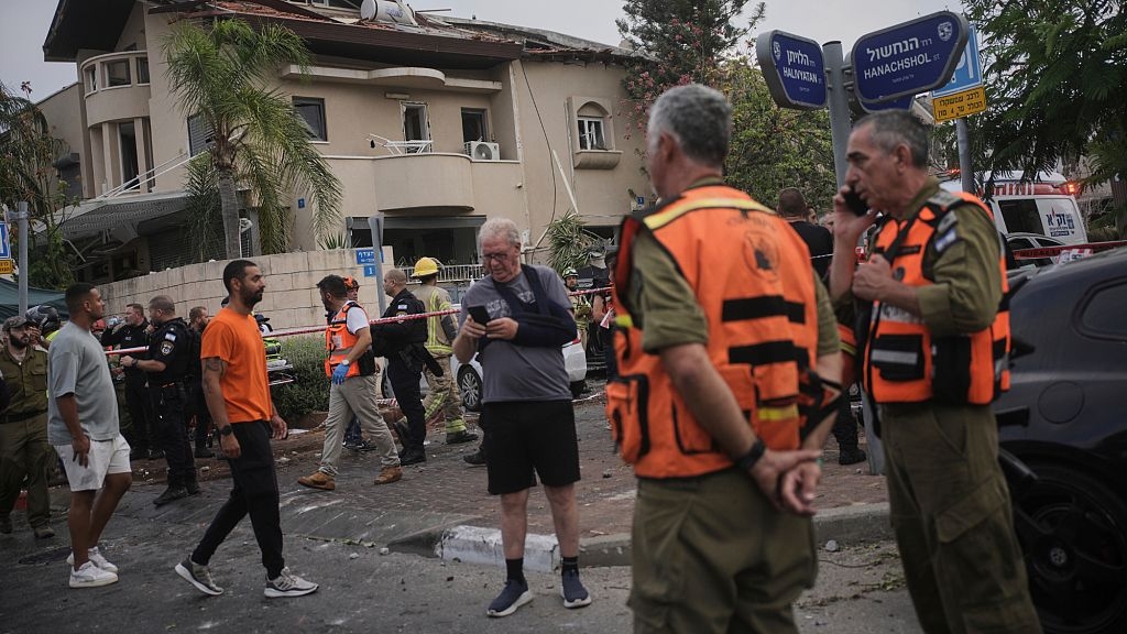 Casualties on both sides as Iran and Israel exchange waves overnight strikes