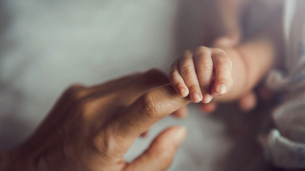Healthy babies born in UK using DNA from 3 people to prevent hereditary diseases
