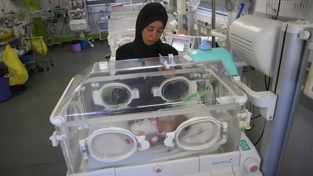 Mothers and doctors in Gaza say formula shortages risk babies' lives, blaming Israel's aid blockade