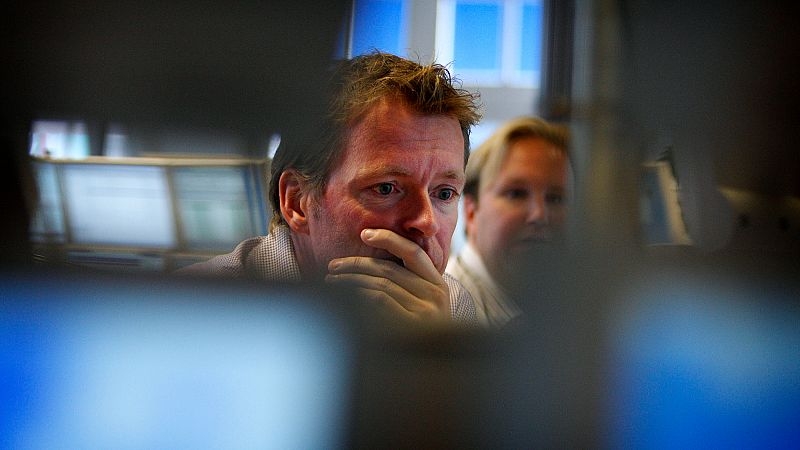How a Dutch trading company started the World's First Stock Exchange