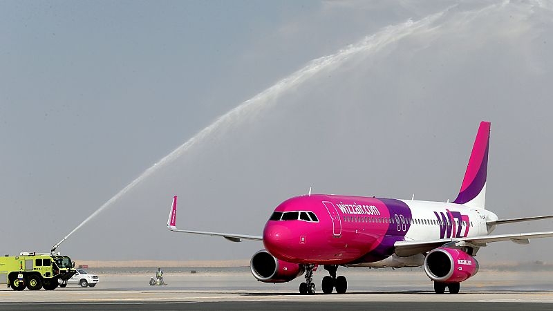 Wizz Air sees income hit by engine issues and grounded aircraft
