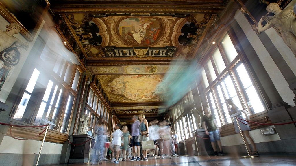 Botched selfie: Tourist damages 18th-century painting at Uffizi Gallery in Florence