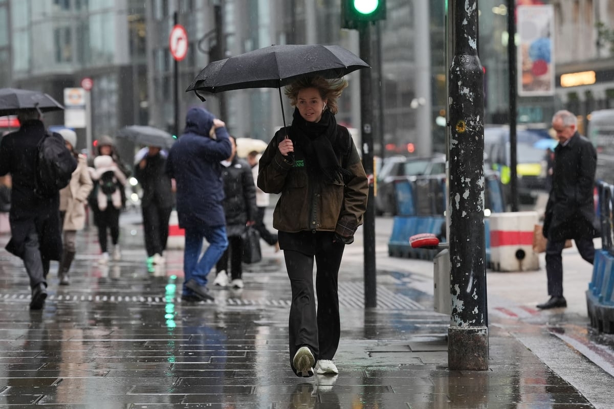 London weather: Easter weekend washout warning as long dry spell nears an end