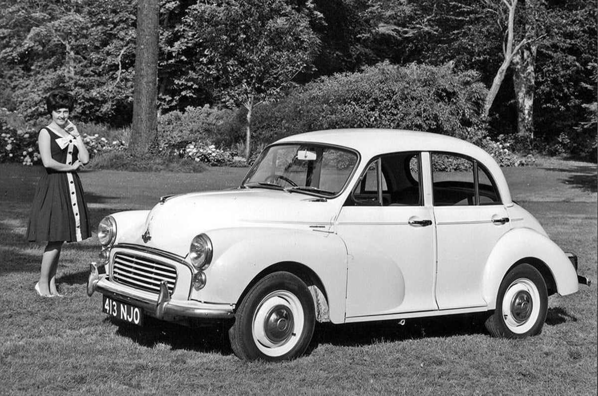UK vehicle manufacturing plummets to lowest since 1952 in April