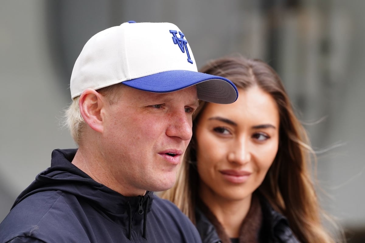 Jamie Laing reveals 'battered hobbit feet' after ultra marathon challenge raises over £2.2M for Comic Relief