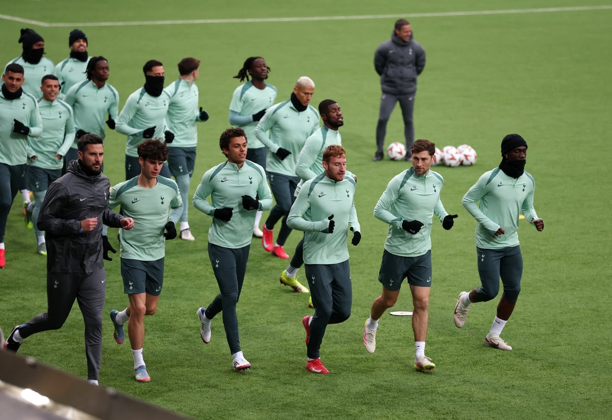 Tottenham face delicate question in bid to avoid freezing up in Arctic Circle