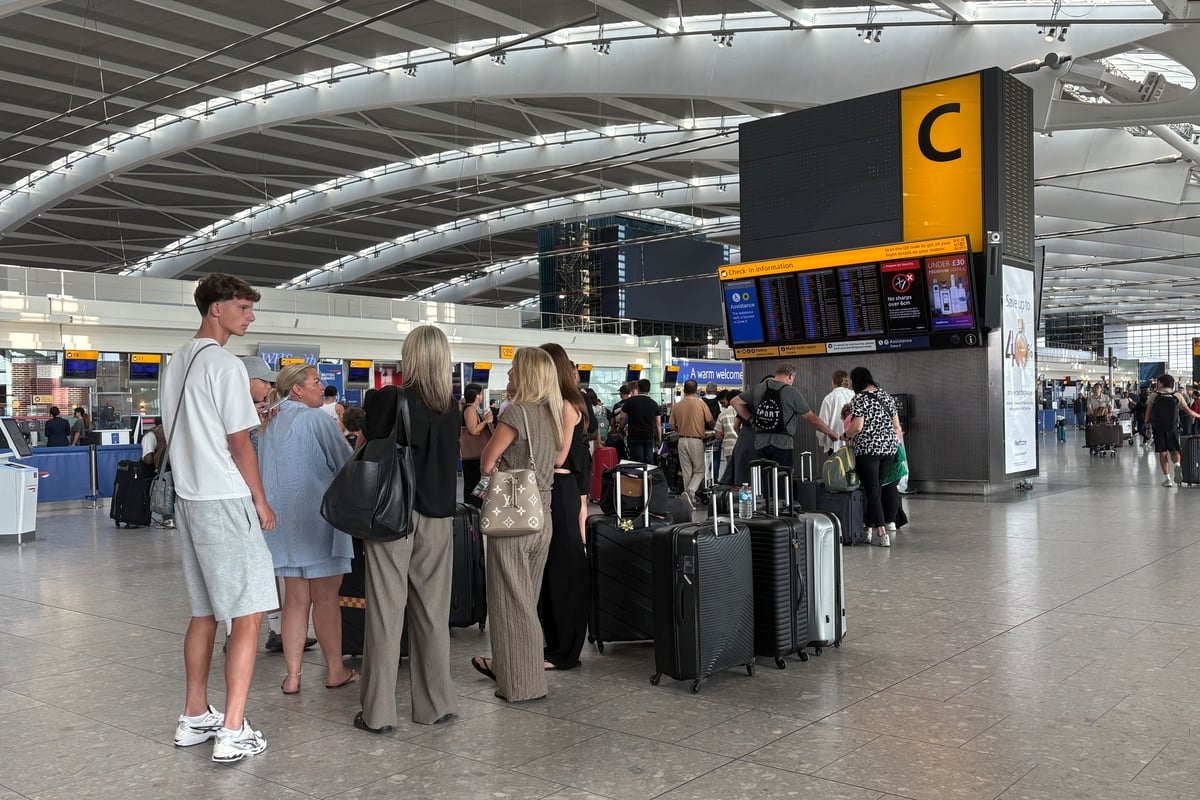 Airport chaos could continue for days