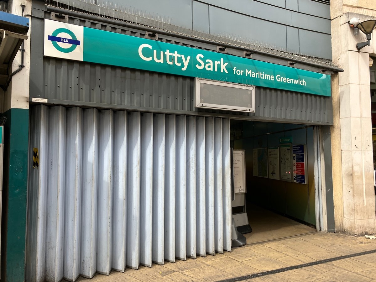 Greenwich's Cutty Sark DLR station shuts for a year to replace 'unreliable' escalators