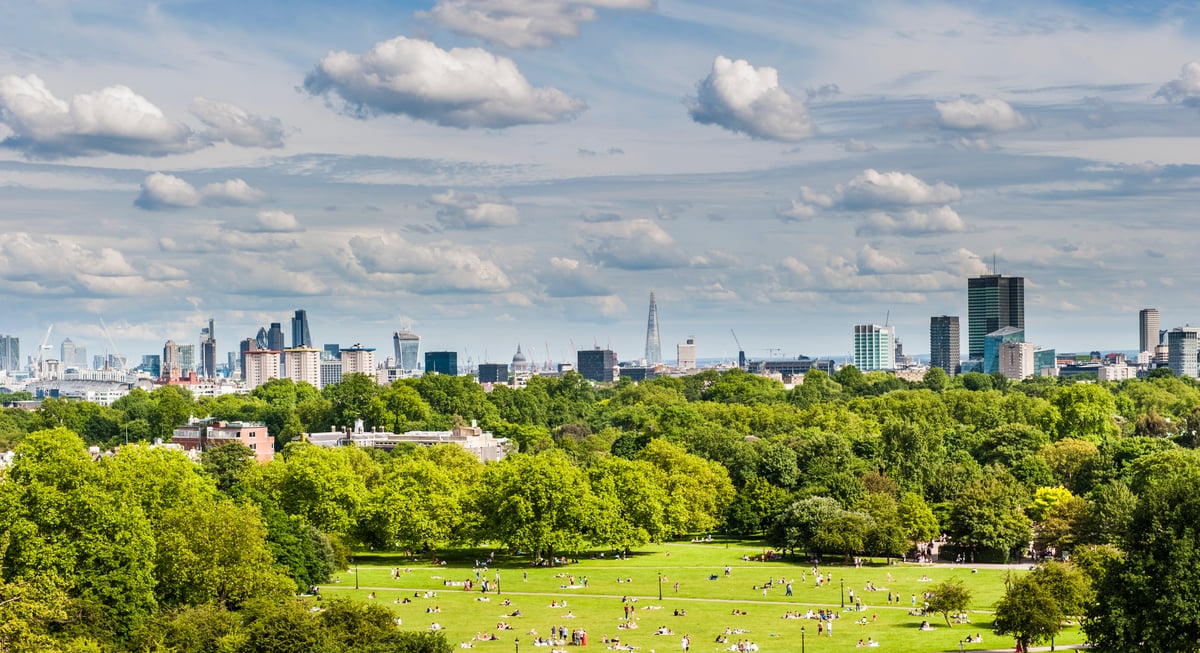 UK forecast to suffer world's biggest exodus of millionaires in 2025