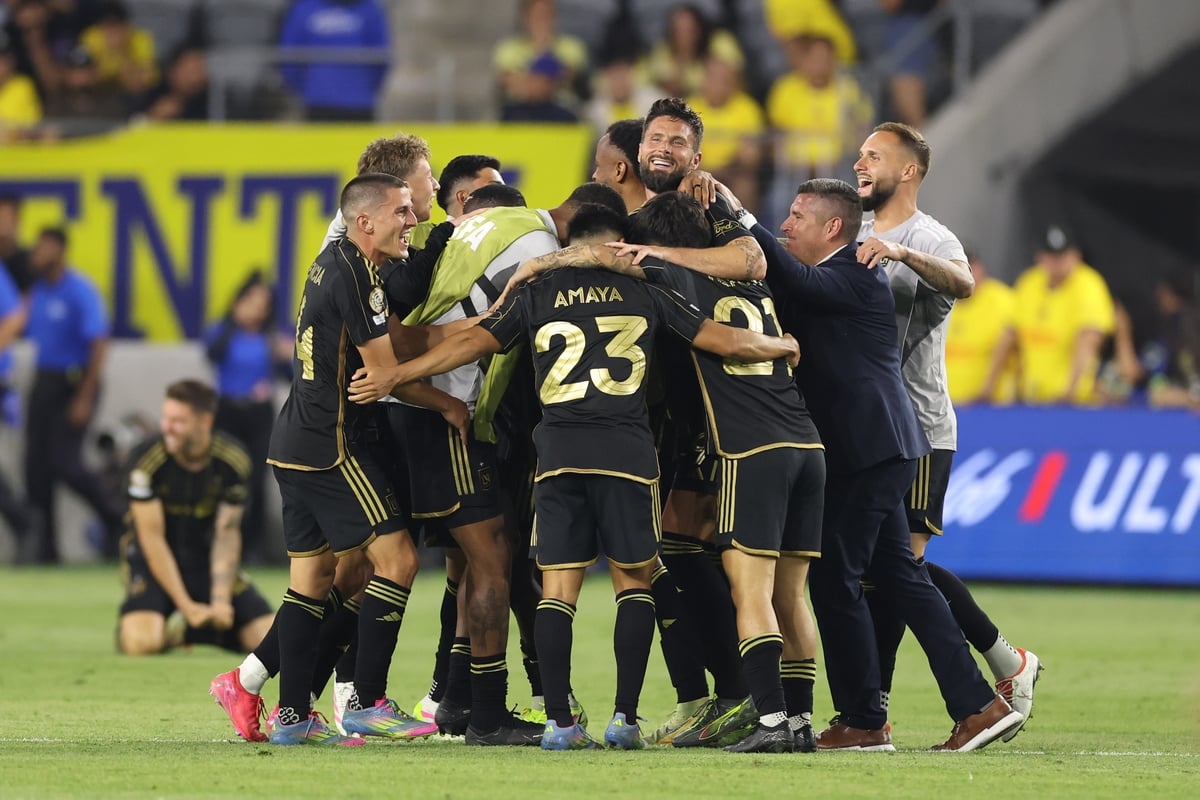 Chelsea face Olivier Giroud reunion at Club World Cup after Los Angeles FC win dramatic play-off