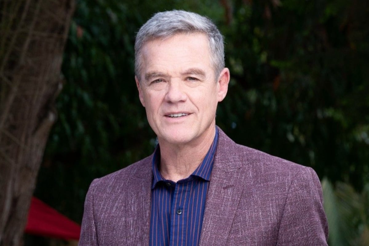 Neighbours star Stefan Dennis hits out at Amazon for soap's cancellation