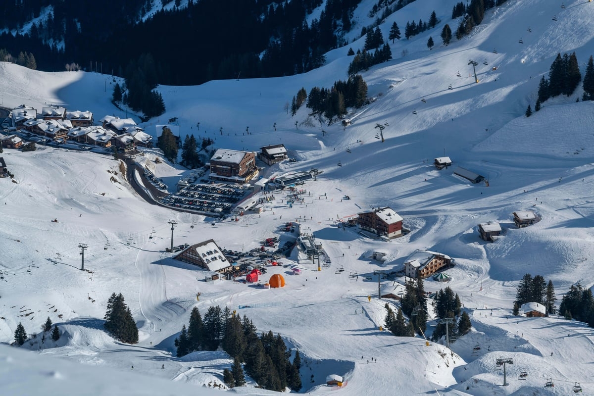 Brit skier found dead at bottom of cliff 'after falling as he returned home from night out'
