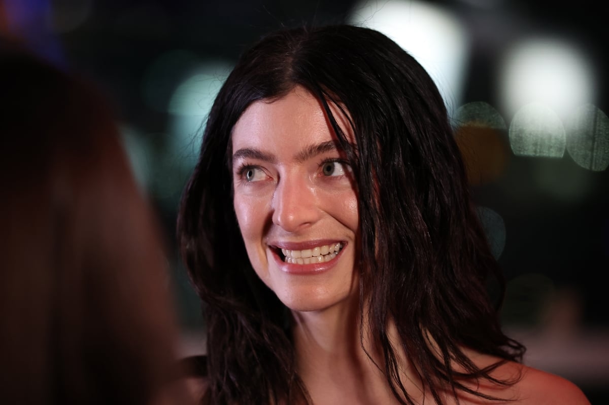 Lorde sparks frenzy at Glastonbury with surprise performance as she marks new album release